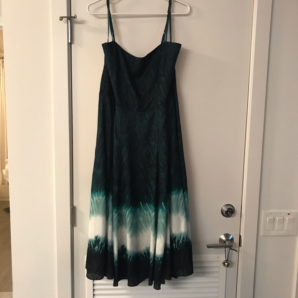 White House Black Market NWT ombré dress, size 14